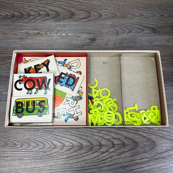 VTG 1972 Scrabble Alphabet Game by Selchow & Righter Co. Family Night Board Game - Picture 4 of 6